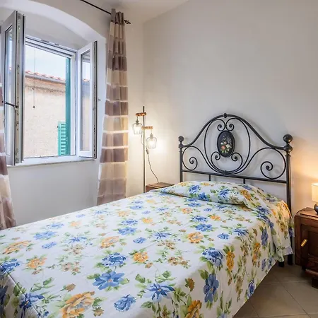 Apartment Appartamento Manciano Manciano
